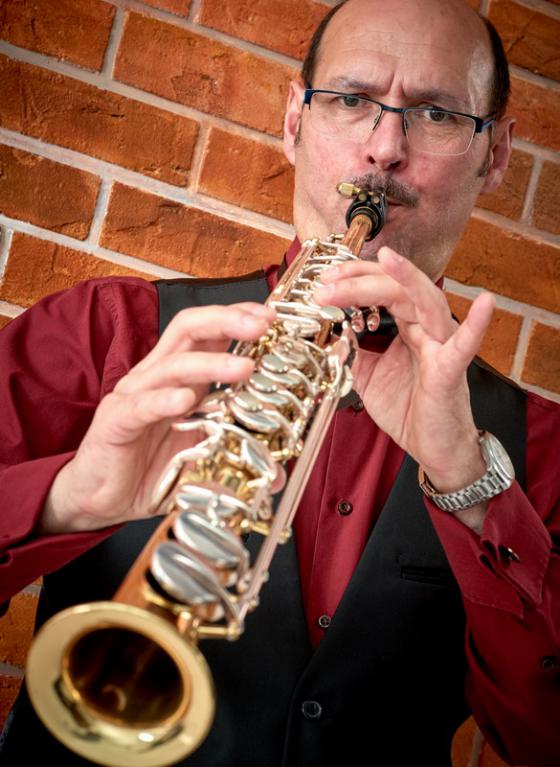 Jean-Yves (Saxophone Soprano et Clarinette)