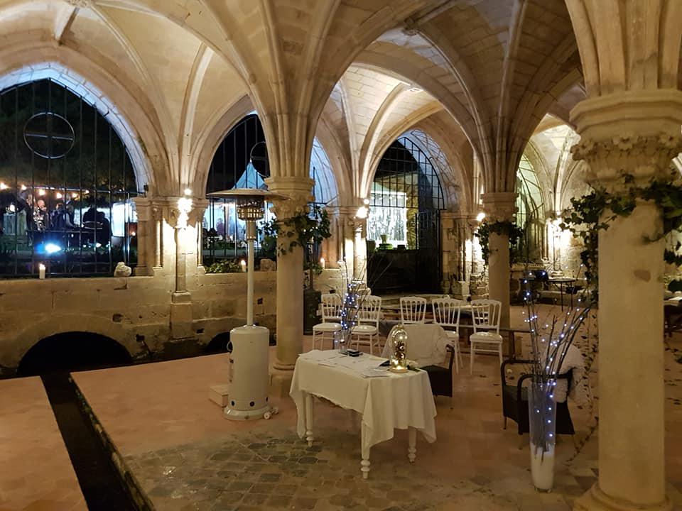 En formule Trio à l'Abbaye de Fontdouce, St-Bris-des-Bois (17), le samedi 23 février 2019 pour un cocktail de mariage.