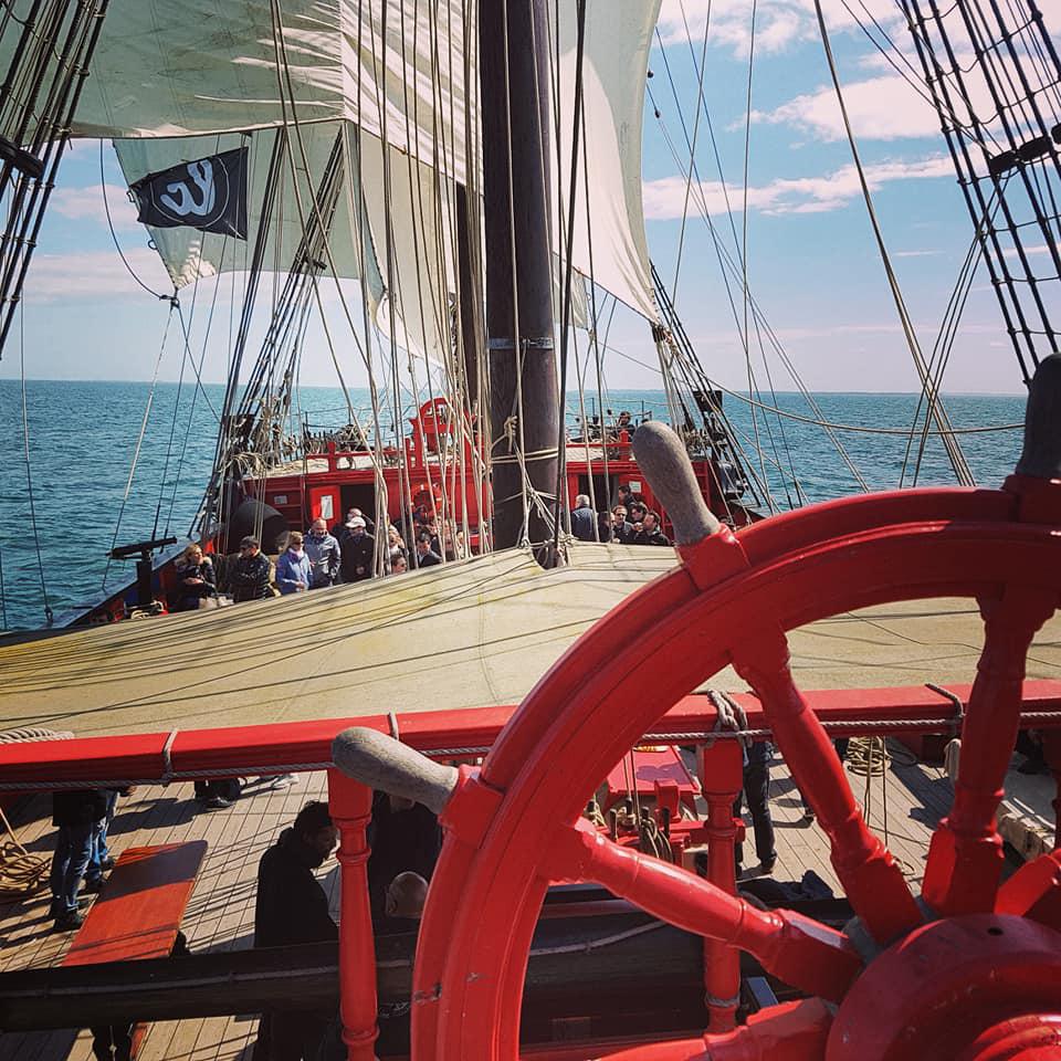 Mardi 28 mai 2019, nous étions en formule Quartet à bord de L'Etoile du Roy sur le Golfe du Morbihan (56), dans le cadre d'un après-midi croisière/musique/cocktail pour l'entreprise OMNI RAISE !