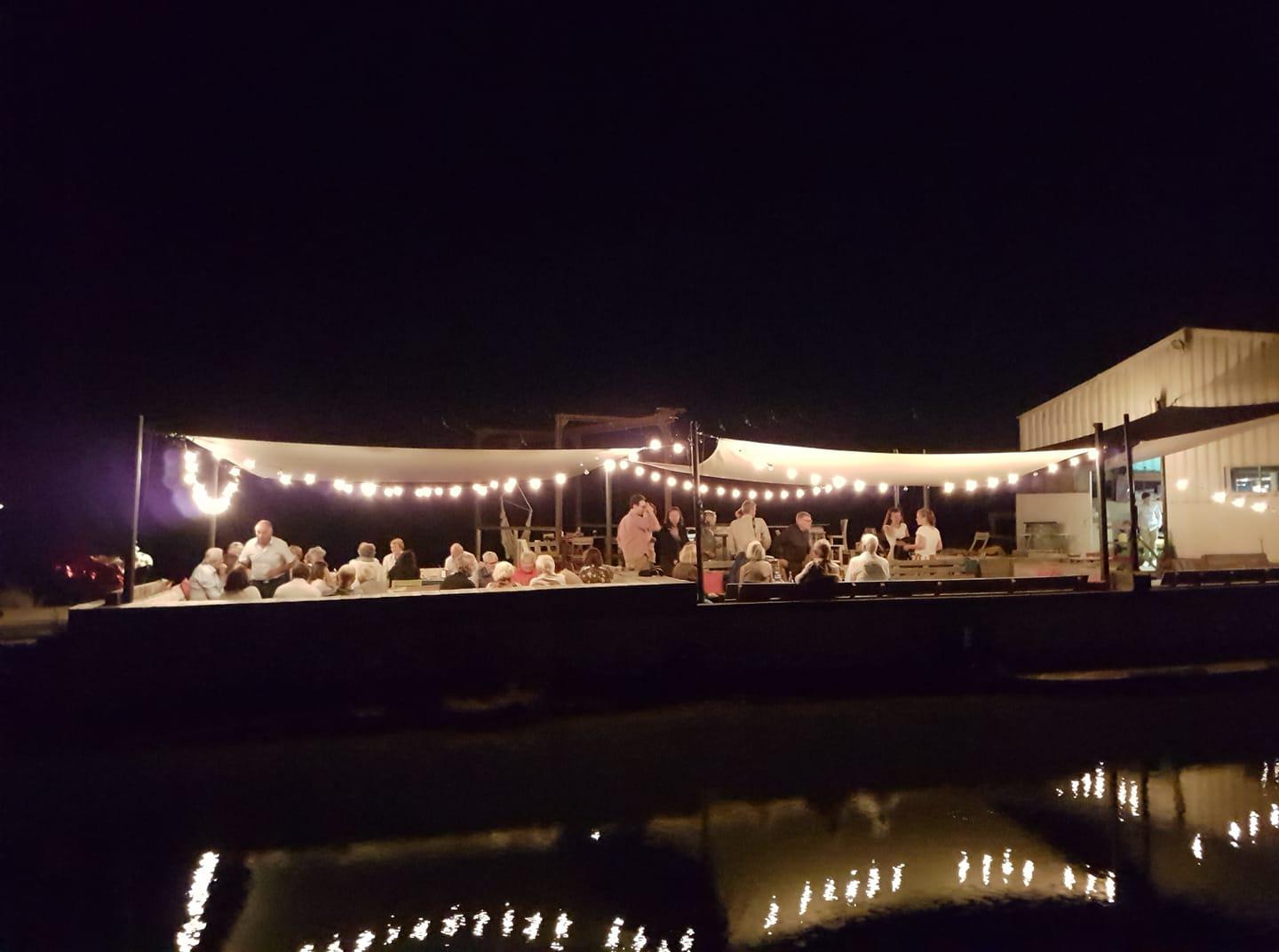 Mercredi 03 juillet 2019, nous étions en formule Trio en bord de mer au restaurant LA CABANE à Brem-sur-Mer (85), pour l'animation musicale d'un repas d'anniversaire !